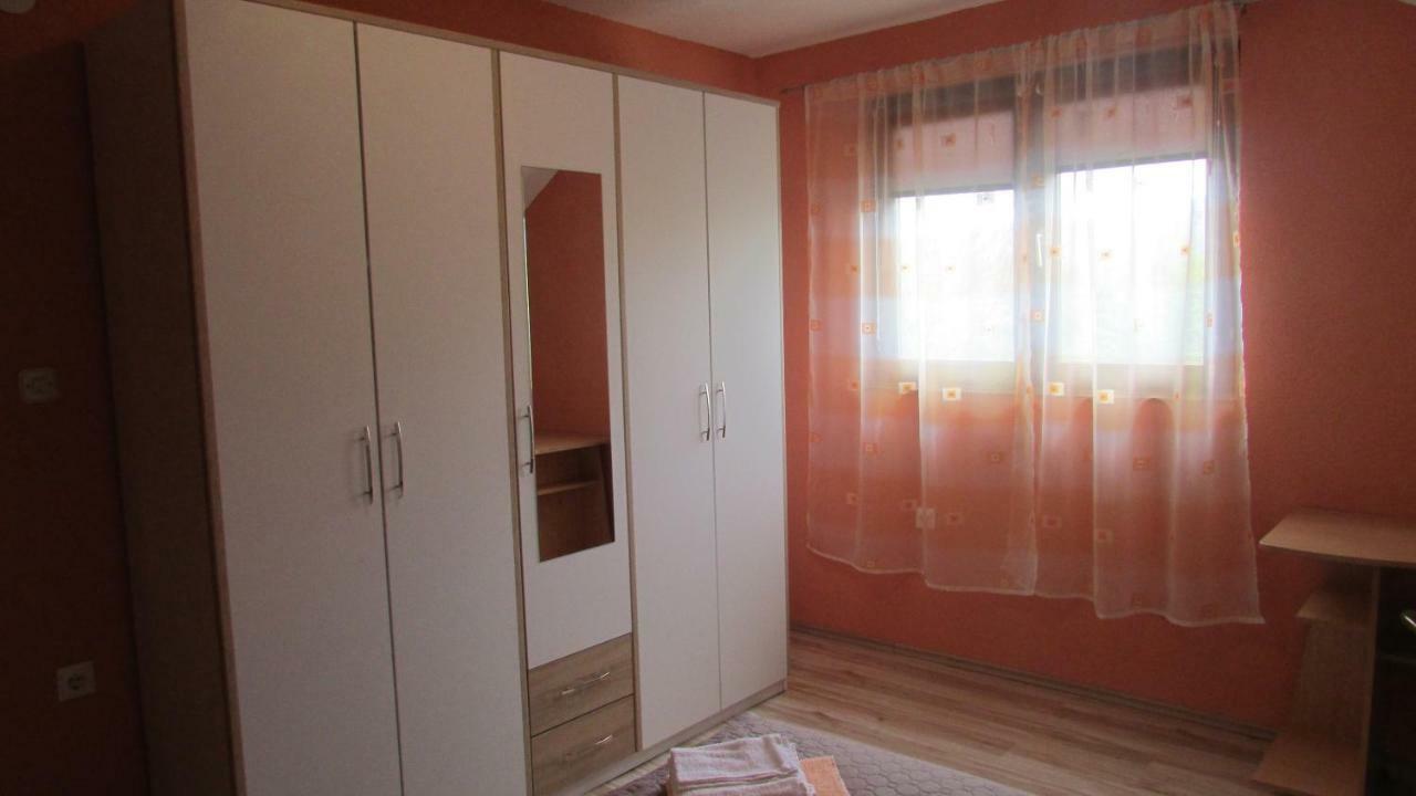 Apartman Franjicic Korenica Ngoại thất bức ảnh